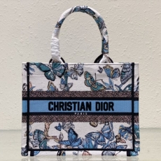 Christian Dior Shopping Bags